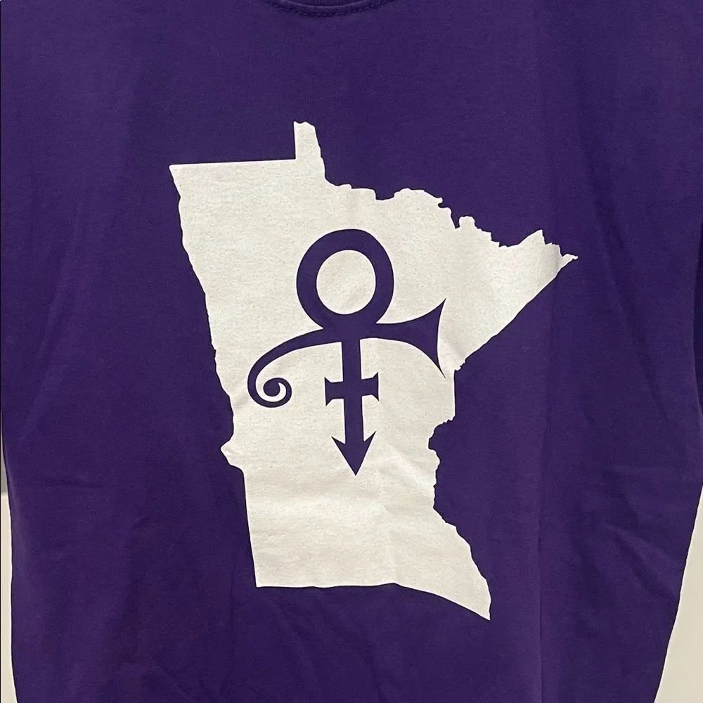 Prince Music Artist Purple White Minnesota Symbol Graphic Pullover T-Shirt - Picture 2 of 7
